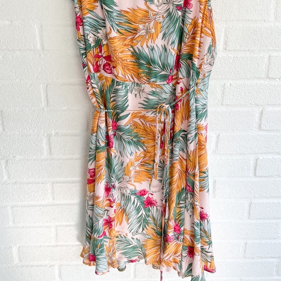 Lulus Tropical Floral Print Ruffle Hem Wrap Dress Size XL - Picture 7 of 9